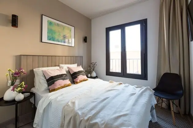 Economy Tek Büyük Yataklı Oda