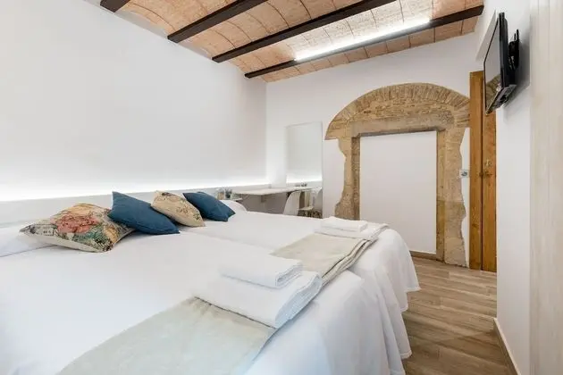 İki Ayrı Yataklı Oda, Avlu Manzaralı (1)