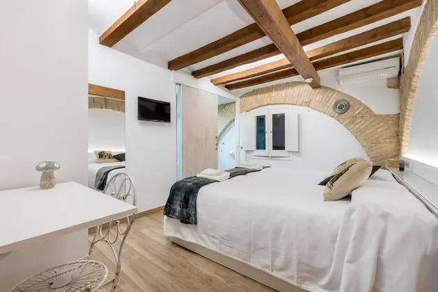 İki Ayrı Yataklı Oda, Avlu Manzaralı (3)