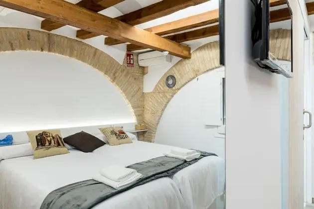 İki Ayrı Yataklı Oda, Avlu Manzaralı (3)