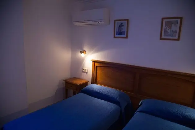 Tek Büyük veya İki Ayrı Yataklı Oda