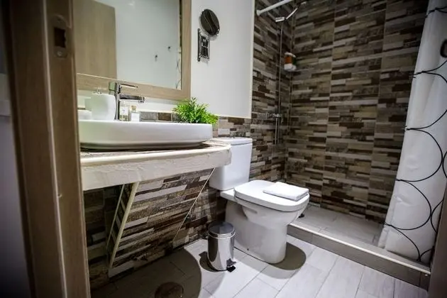 Tek Büyük Yataklı Oda