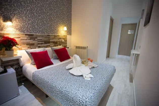 Tek Büyük Yataklı Oda (Small)