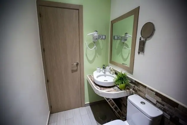 Tek Büyük Yataklı Oda (Small)