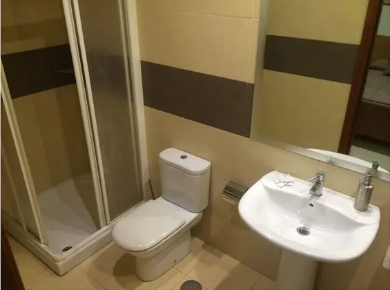 Üç Kişilik Oda, 3 Tek Kişilik Yatak