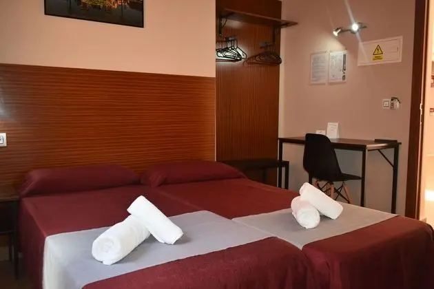 Tek Büyük veya İki Ayrı Yataklı Oda