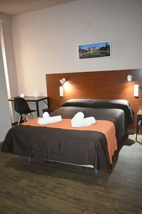 Tek Büyük veya İki Ayrı Yataklı Oda