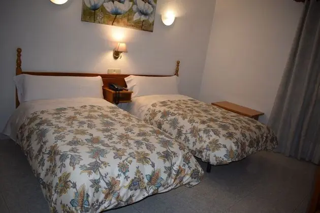 Tek Büyük veya İki Ayrı Yataklı Oda