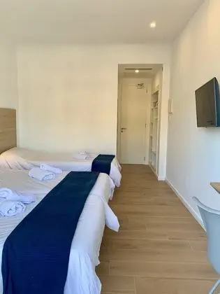 Üç Kişilik Oda, Balkon
