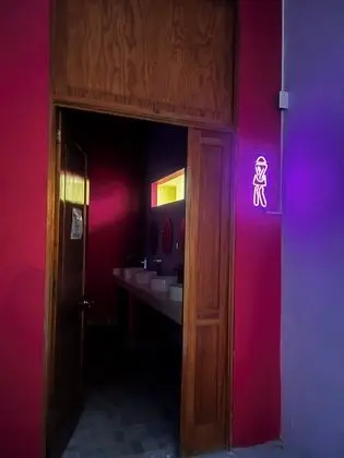Standard Tek Büyük Yataklı Oda, Ortak Banyo