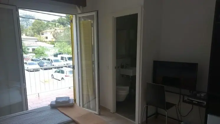 Tek Büyük Yataklı Oda, Teras