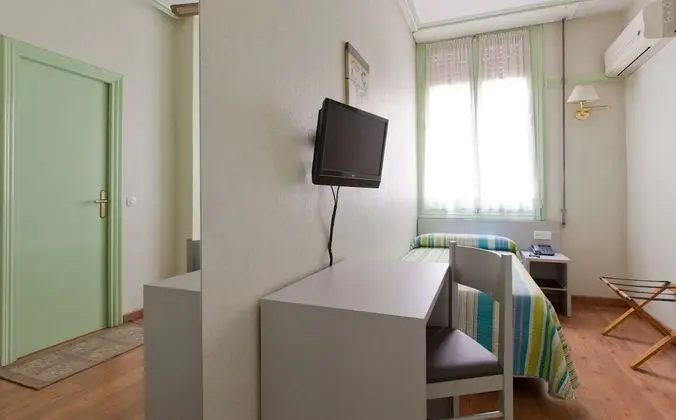 Tek Kişilik Oda