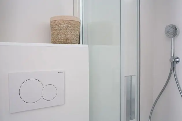 Tek Büyük Yataklı Oda, Balkon, Deniz Manzaralı