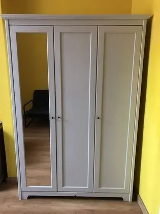 Üç Kişilik Oda, Ortak Banyo