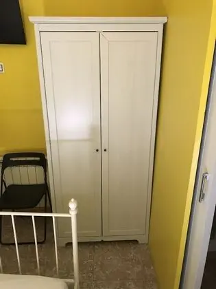 Üç Kişilik Oda, Ortak Banyo