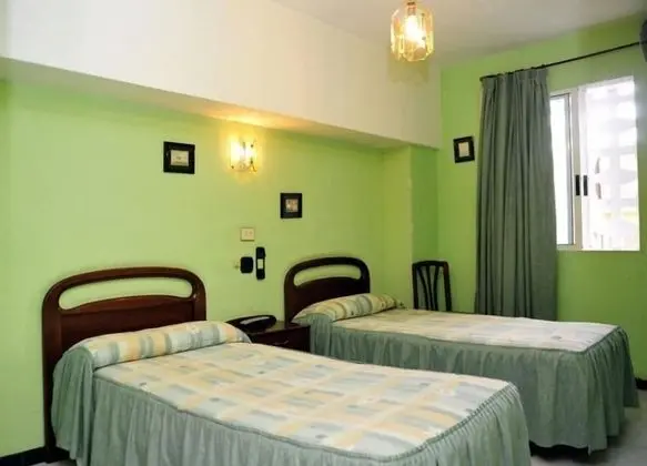 Tek Büyük veya İki Ayrı Yataklı Oda