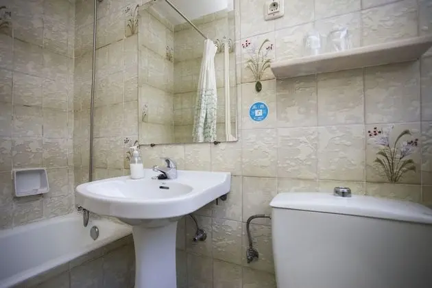 Üç Kişilik Oda, Özel Banyo