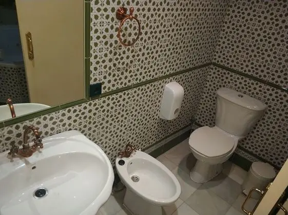 Double Room Jacuzzi (1)