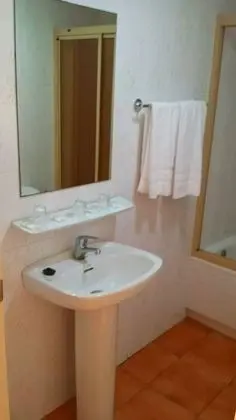 Tek Büyük veya İki Ayrı Yataklı Oda, Özel Banyo