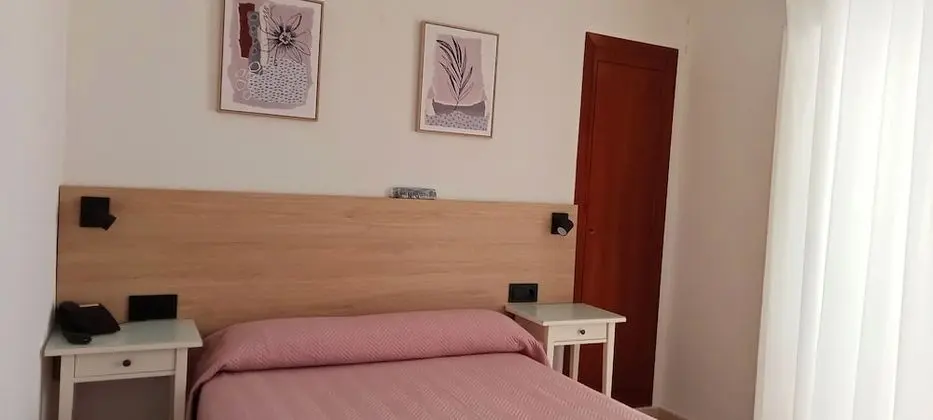 Tek Büyük Yataklı Oda, Balkon