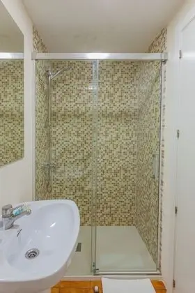 Economy Tek Büyük Yataklı Oda (1 pax)