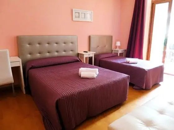 Üç Kişilik Oda, Özel Banyo