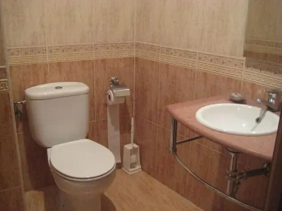 Tek Büyük Yataklı Oda, 2 Tek Kişilik Yatak