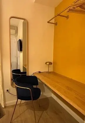 Comfort Tek Büyük Yataklı Oda