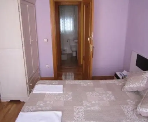 Tek Büyük Yataklı Oda, 1 Büyük (Queen) Boy Yatak, Sigara İçilmez