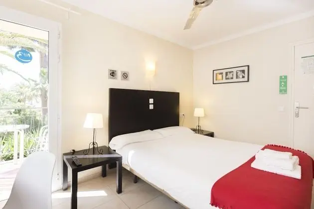 Tek Büyük Yataklı Oda, Balkon