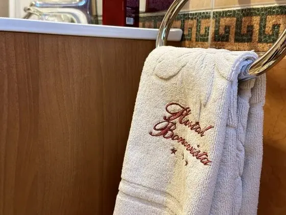 Classic Tek Büyük veya İki Ayrı Yataklı Oda