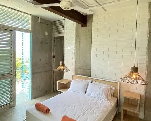 Comfort Tek Büyük Yataklı Oda