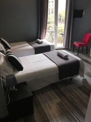 Tek Büyük Yataklı Oda, Balkon