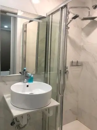 Standard Tek Büyük Yataklı Oda, Avlu Manzaralı