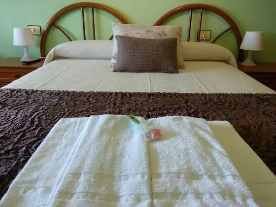 Tek Büyük Yataklı Oda