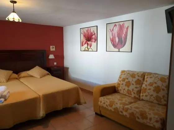 Family Üç Kişilik Oda