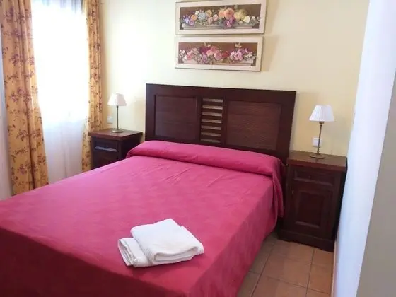 Tek Büyük Yataklı Oda, 1 Büyük (Queen) Boy Yatak