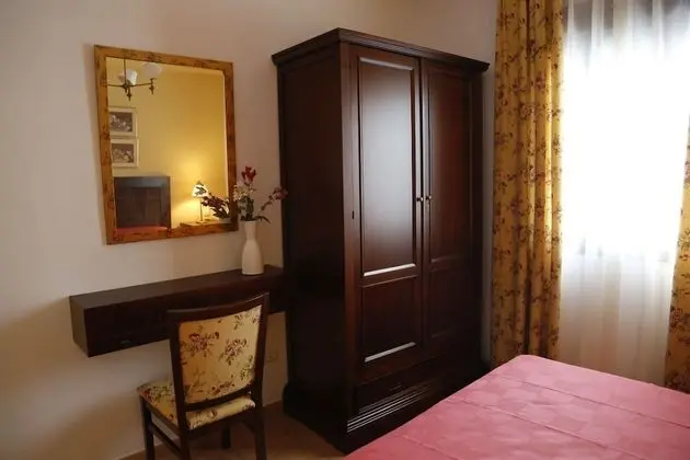 Tek Büyük Yataklı Oda, 1 Büyük (Queen) Boy Yatak