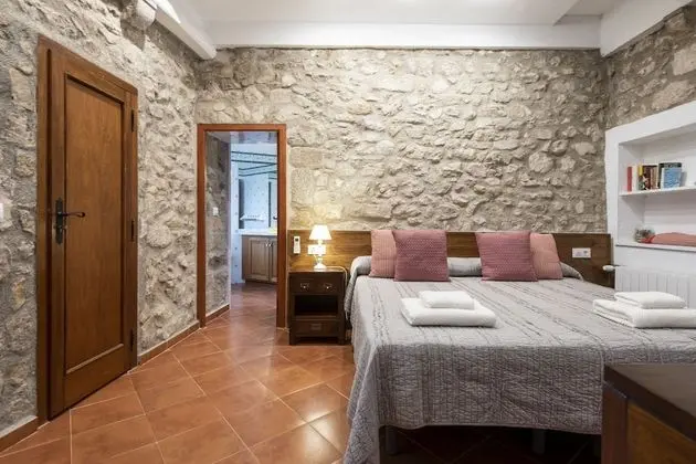 İki Ayrı Yataklı Oda (Romani)