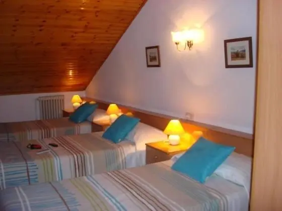 Üç Kişilik Oda (3 camas individuales)