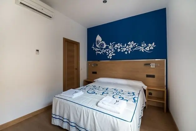 Tek Büyük veya İki Ayrı Yataklı Oda