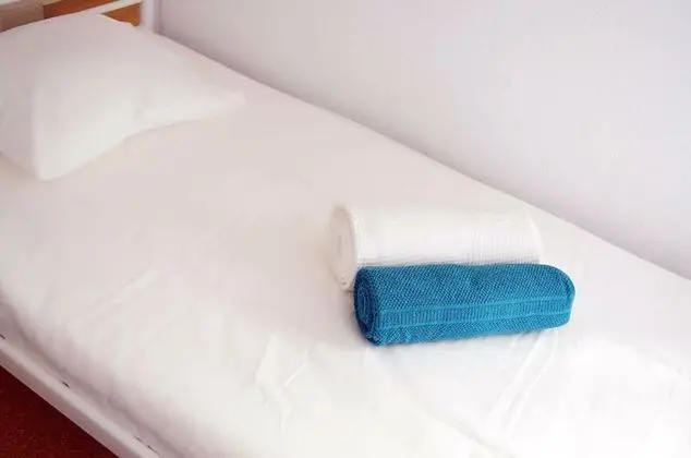 Ortak Ranzalı Oda, Karma Ranzalı Oda, Ortak Banyo