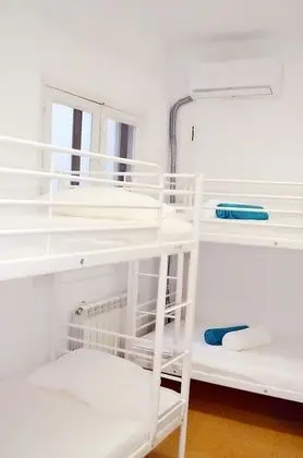 Ortak Ranzalı Oda, Karma Ranzalı Oda, Ortak Banyo