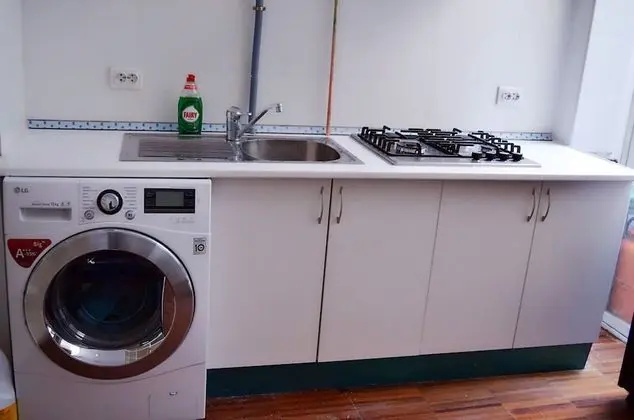 Ortak Ranzalı Oda, Karma Ranzalı Oda, Ortak Banyo