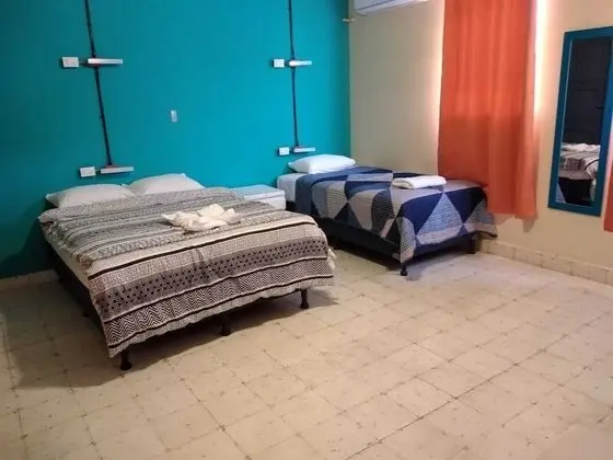 Üç Kişilik Oda