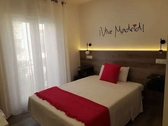 Economy Tek Büyük Yataklı Oda