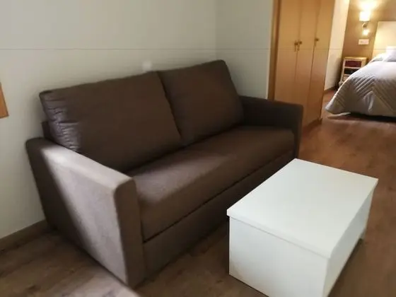 Family Oda, 1 Çift Kişilik Yatak ve Çekyat