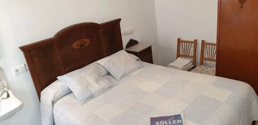 Tek Büyük Yataklı Oda, Ortak Banyo