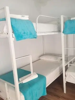 Ortak Ranzalı Oda, Karma Ranzalı Oda, Ortak Banyo