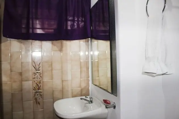Standard Dört Kişilik Oda, Banyolu/Duşlu